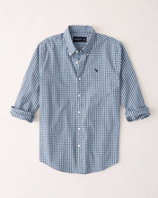 Cargar imagen en el visor de la galería, Icon Poplin Button-Up Shirt