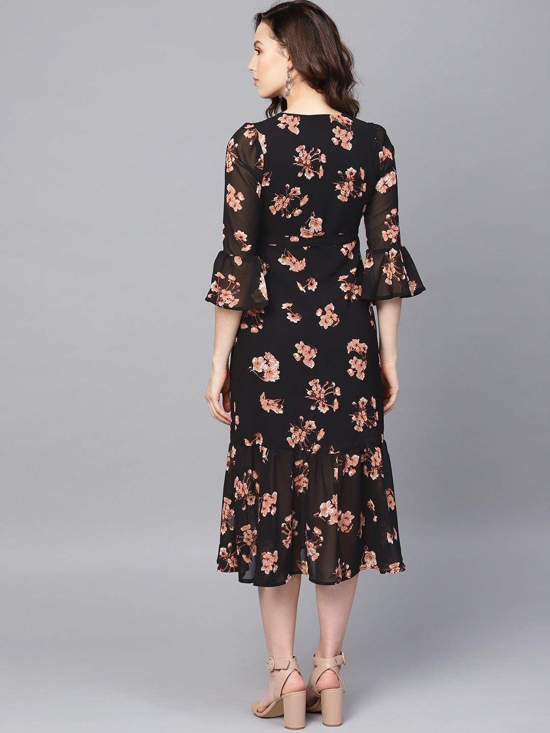 SASSAFRAS Women Black & Pink Printed Wrap Dress