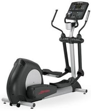 Cargar imagen en el visor de la galería, Life Fitness Elliptical CLSX(Integrity Series)